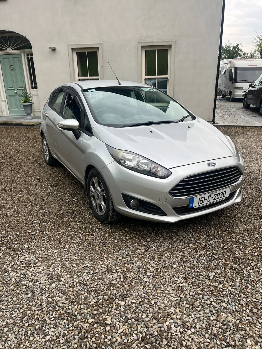 Ford Fiesta 2015 - Image 1
