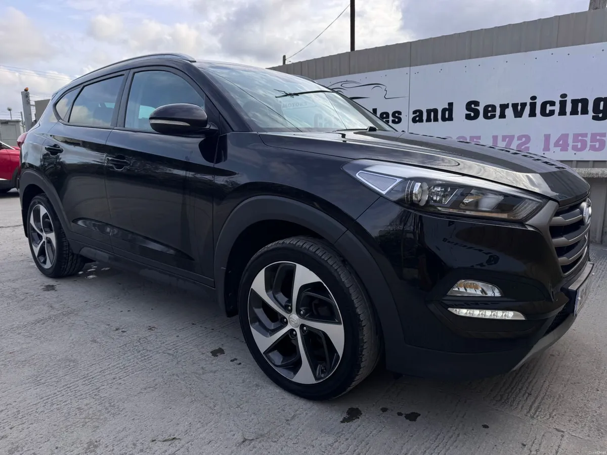 181 Hyundai Tucson 1.7D Executive One owner car - Image 1