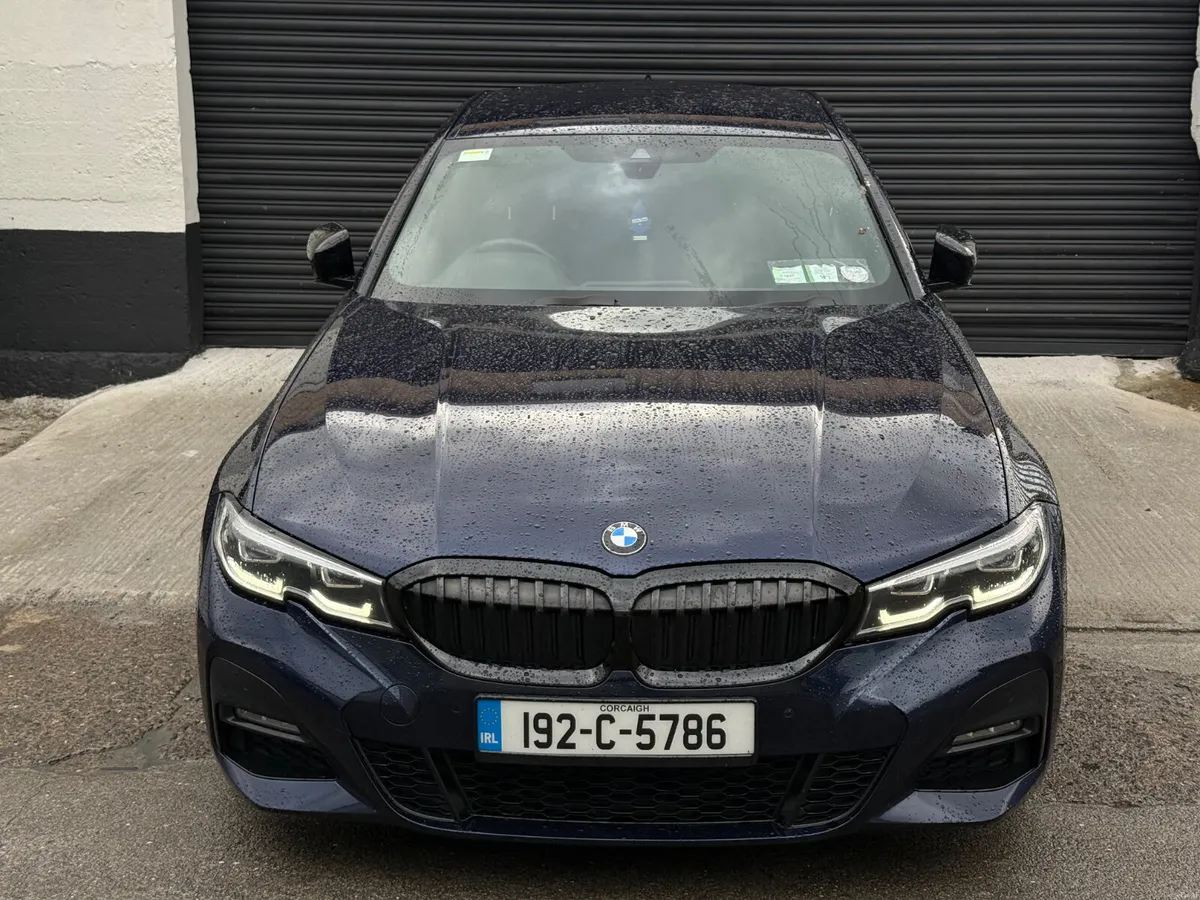 ⚫️BMW 3-Series (192) LOW KM’S⚫️ - Image 3