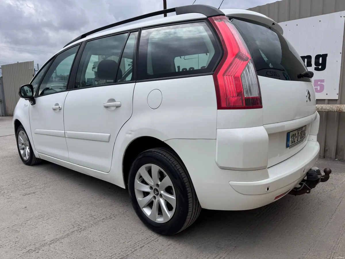 132 Citroen C4 Picasso 1.6D VTR Low Miles Warranty - Image 5