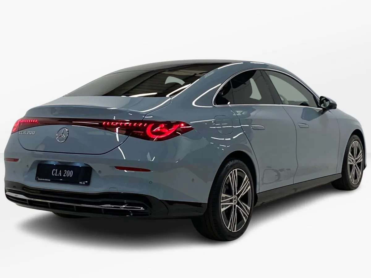 Mercedes-Benz CLA CLA 200  with EQ Technology (SEA - Image 3