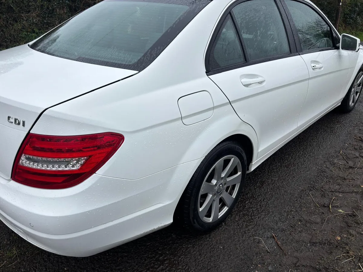 '14 Mercedes-Benz C200 Executive SE Cdi - Image 4