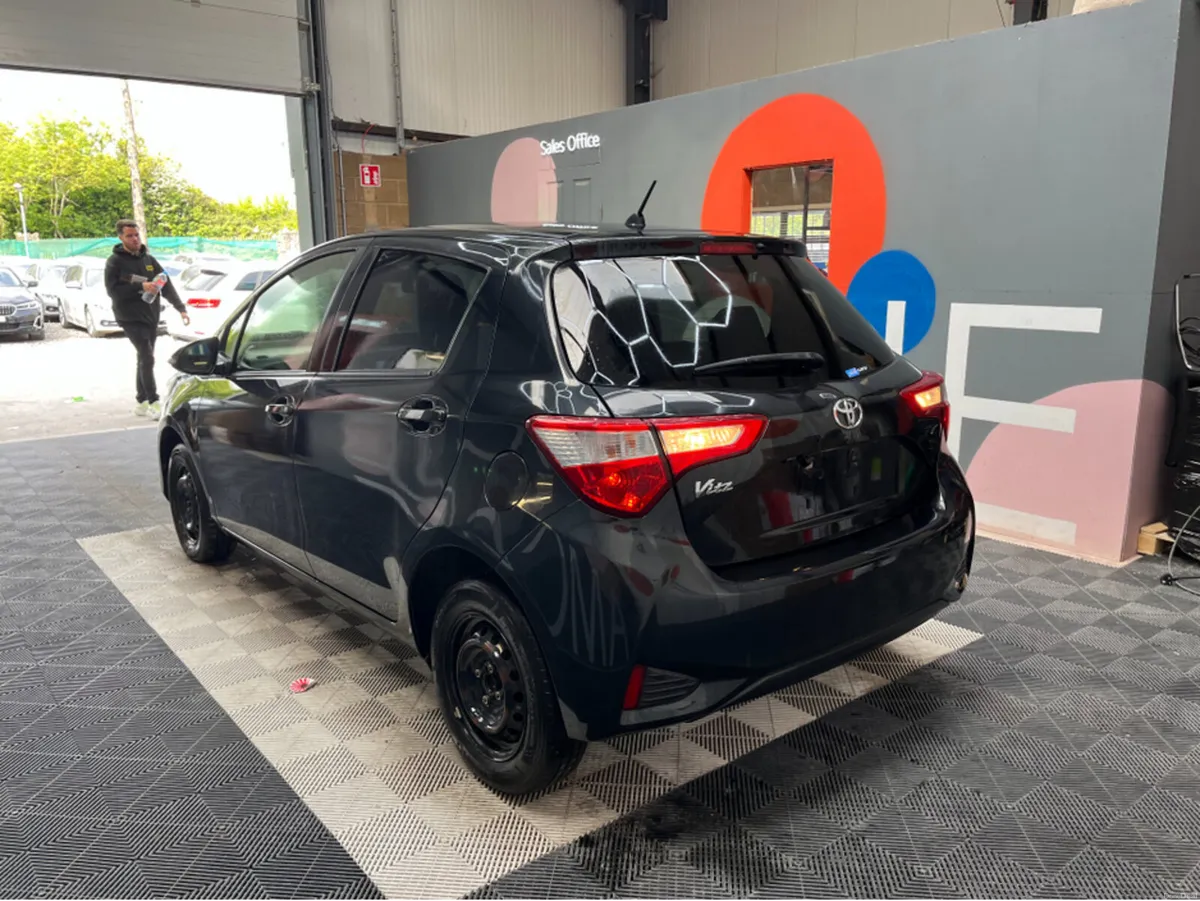 Toyota Vitz €9950 2018 TOYOTA VITZ F 1.0 AUTOMATIC - Image 4