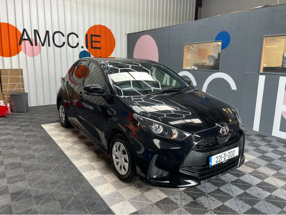 Toyota Yaris €13950 2022 TOTOYA YARIS X 1.0 AUTOMA - Image 1