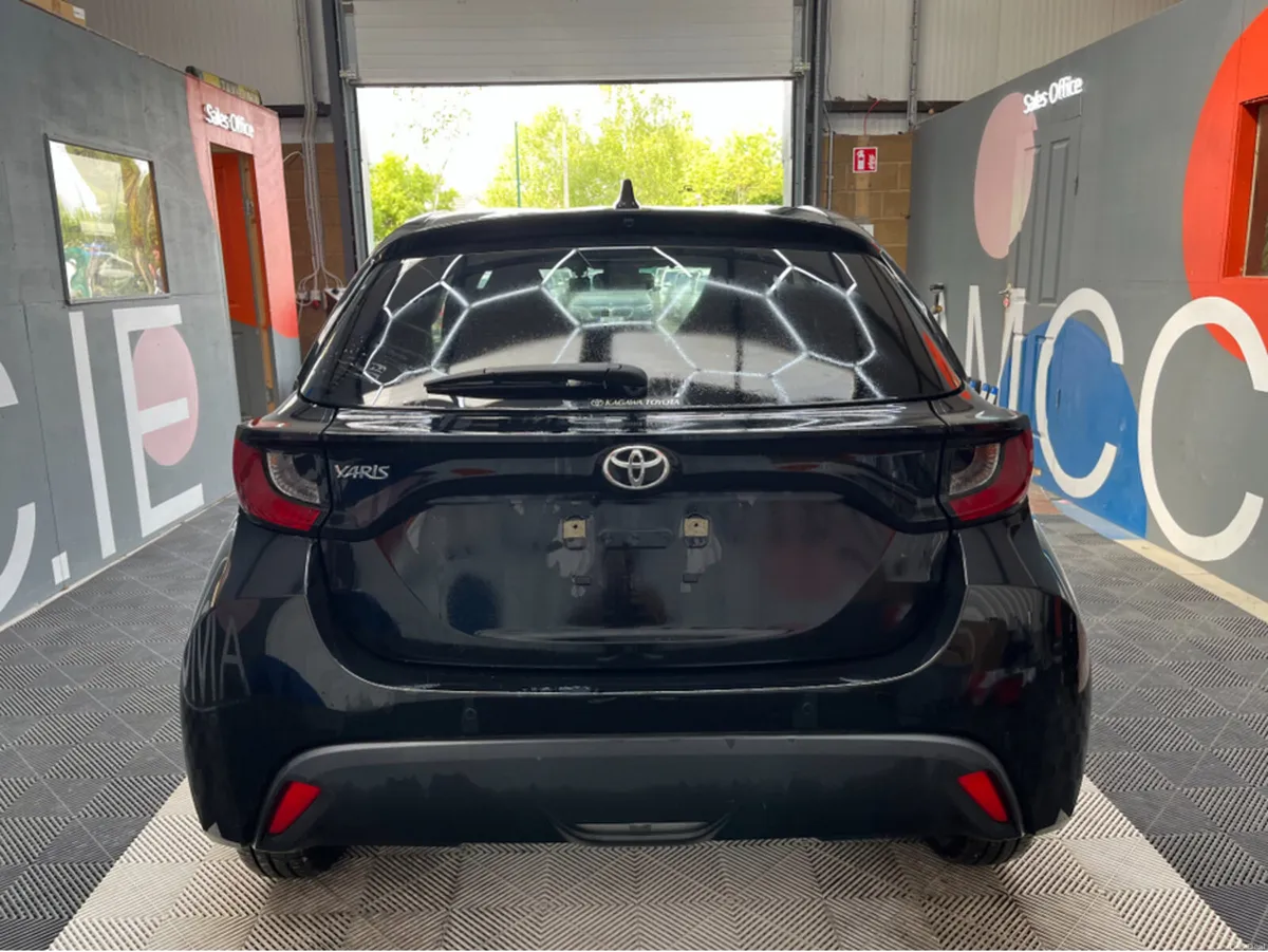 Toyota Yaris €13950 2022 TOTOYA YARIS X 1.0 AUTOMA - Image 4