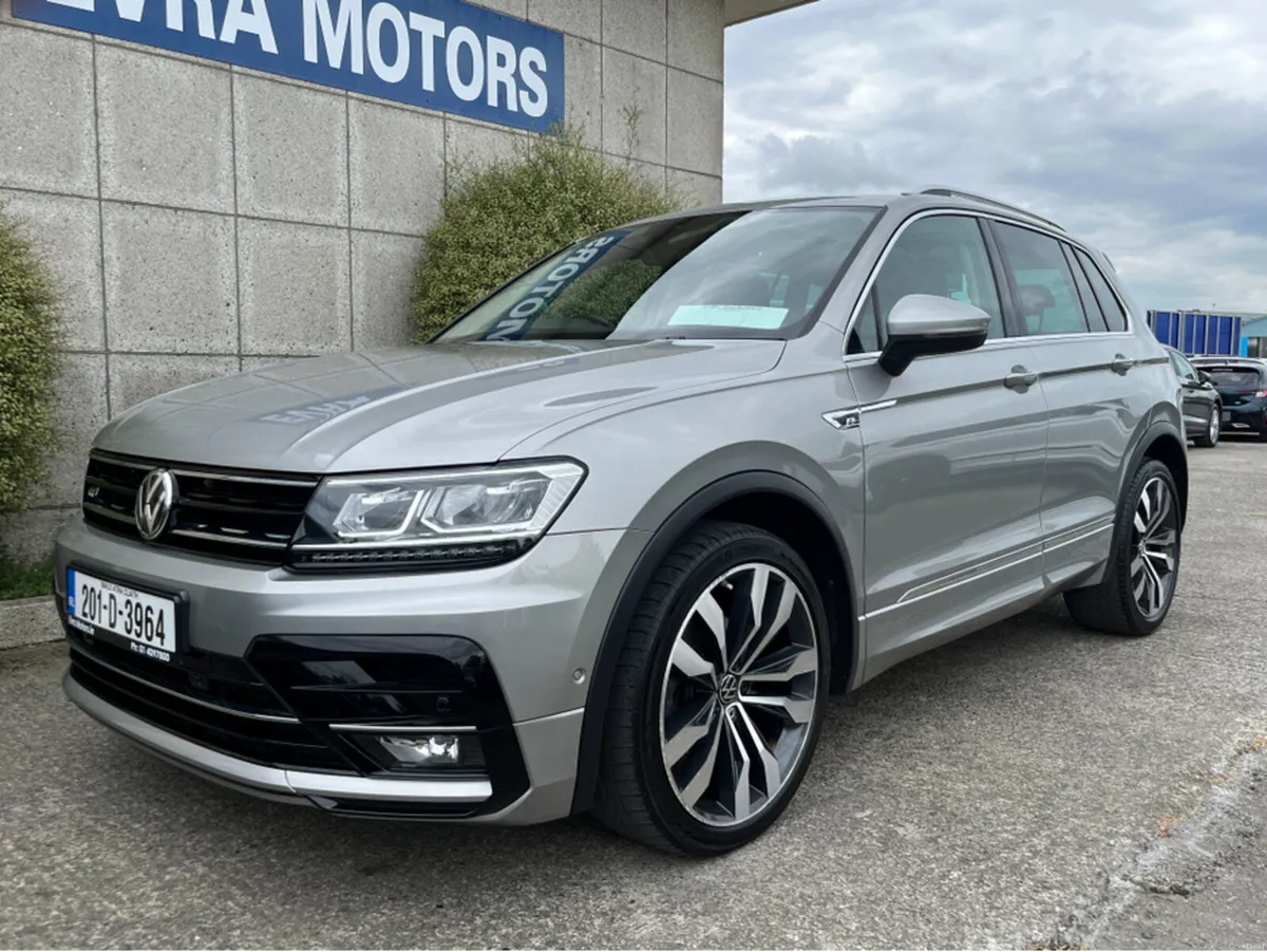 Volkswagen Tiguan R-LINE 2.0 DIESEL MANUAL //HIGH - Image 5