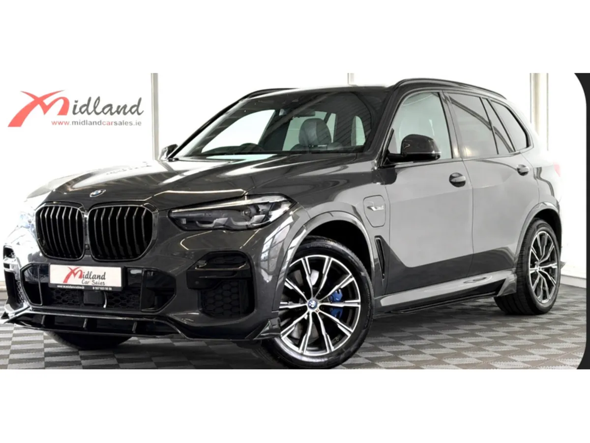 BMW X5 XDRIVE45E M SPORT - Image 1