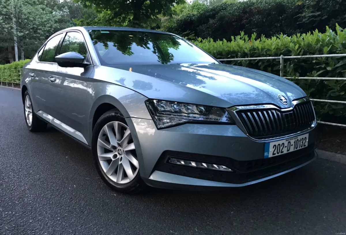 Skoda Superb Ambition 1.6TDI 120HP DSG - Image 2