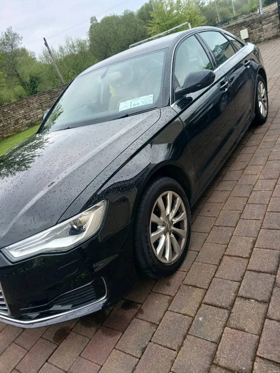 Audi A6 - Image 2