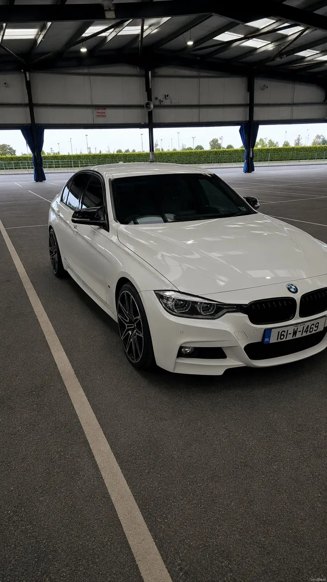 2017 Diamond white bmw 330 e - Image 3