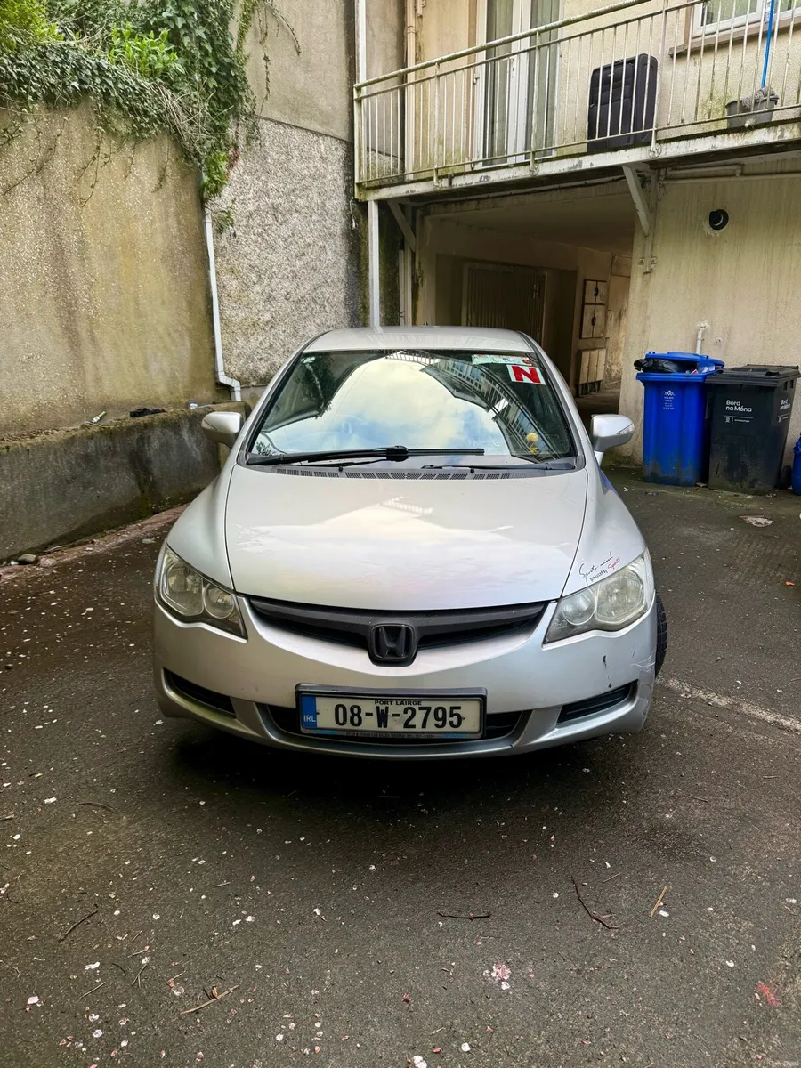 Honda civic 1.3 hybrid - Image 2