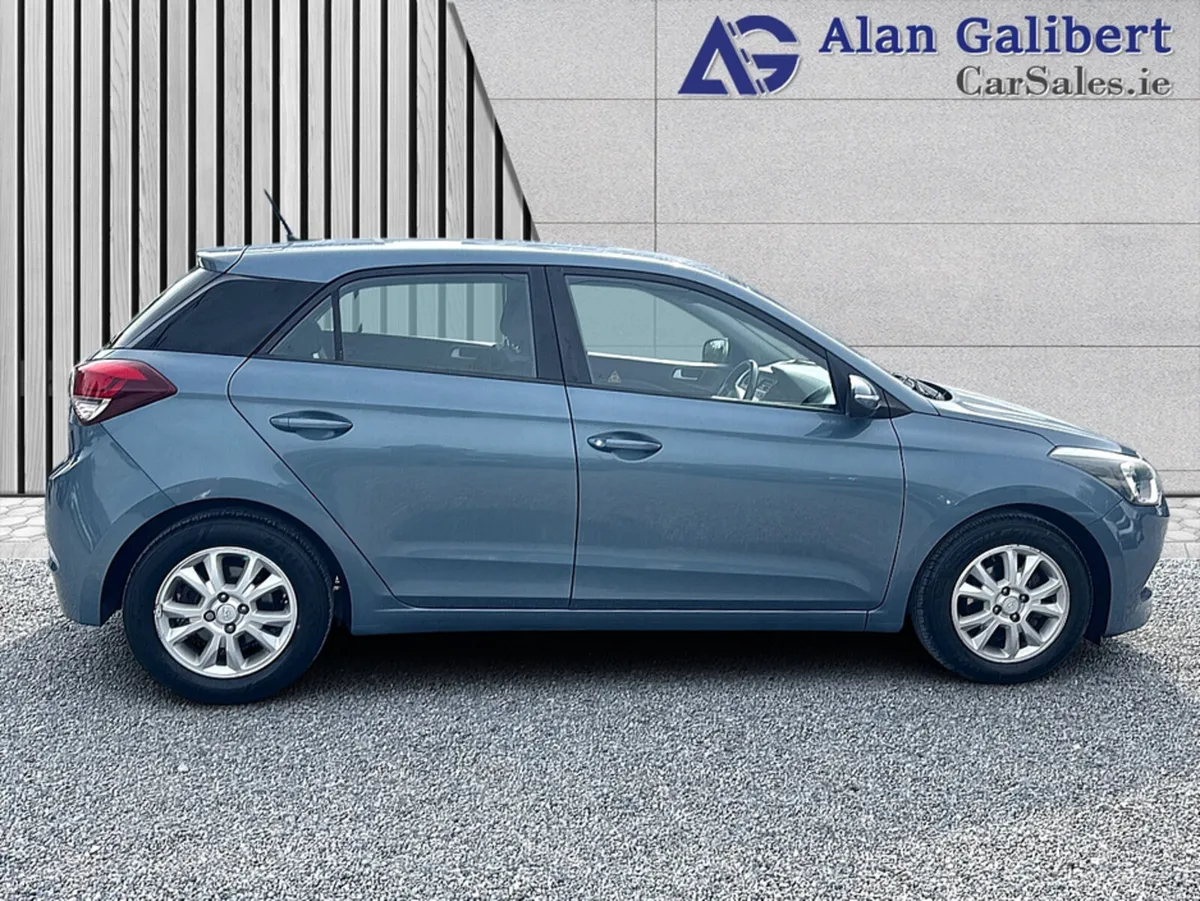 Hyundai i20 Deluxe S MPI 1.2 Petrol - Image 3