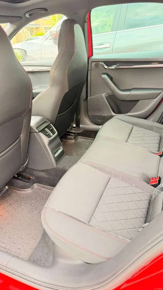 Skoda Octavia VRS 2018 Manual 184hp NCT 04/28 - Image 4
