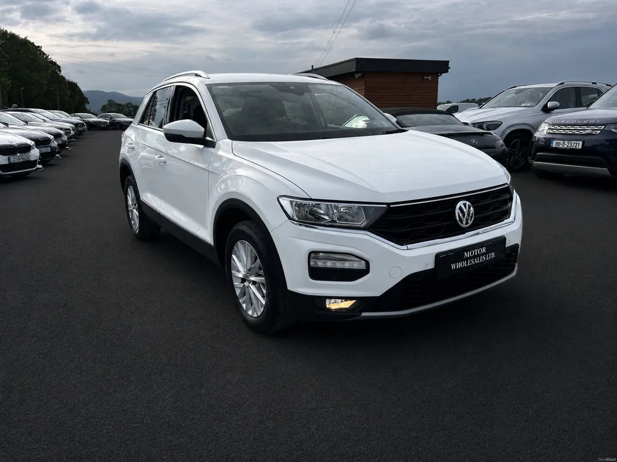 191 Volkswagen T-Roc 1.6 TDI DESIGN - Image 1