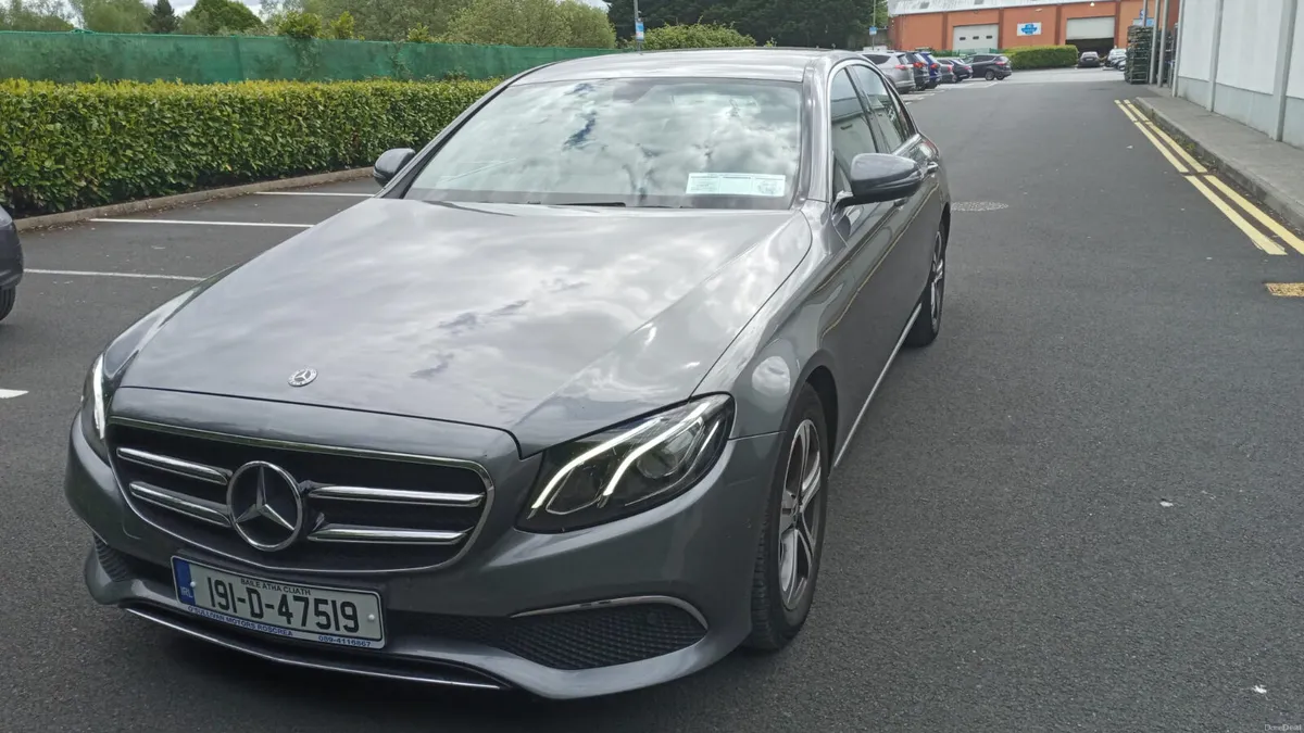 MERCEDES-BENZ E CLASS E220D/2019/2.0 DIESEL/AUTO - Image 1