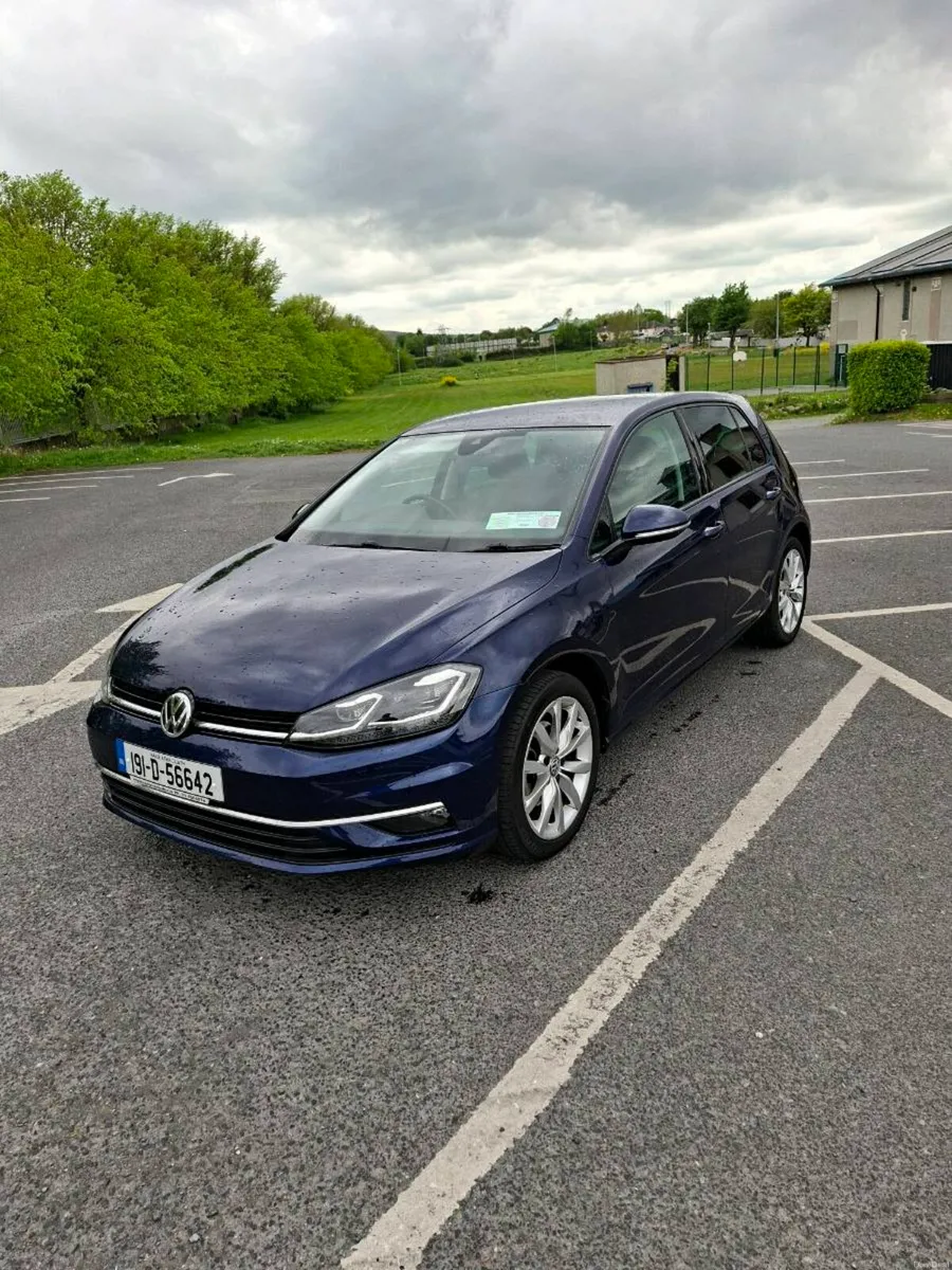 Volkswagen Golf - Image 1