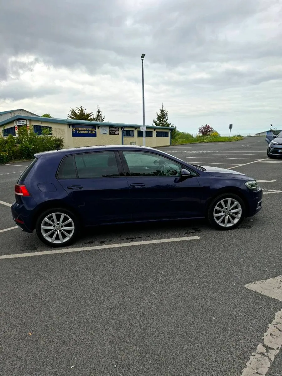 Volkswagen Golf - Image 4