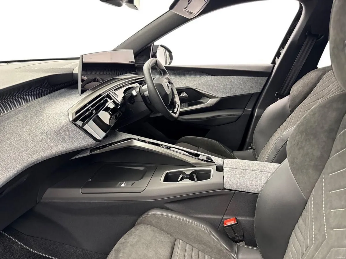 Peugeot 3008 E GT EXEC LINE *FREE HOME CHARGER* €1 - Image 2