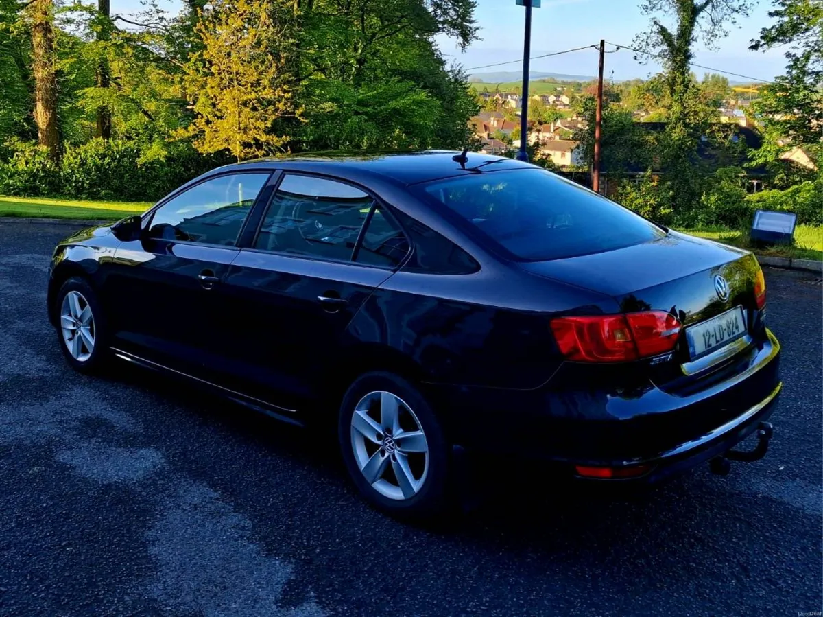VW JETTA 1.6 TDI 12 BLACK !!! - Image 4