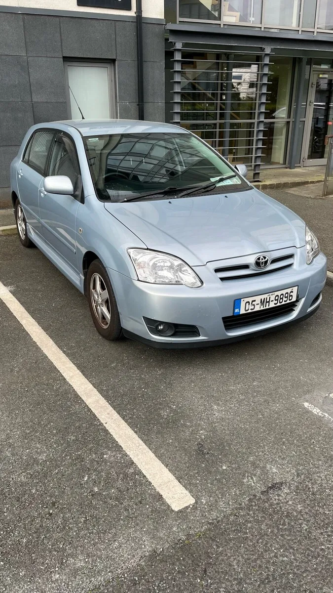 Toyota Corolla 2005 T3 petrol -1.4 16v - Manual - Image 2