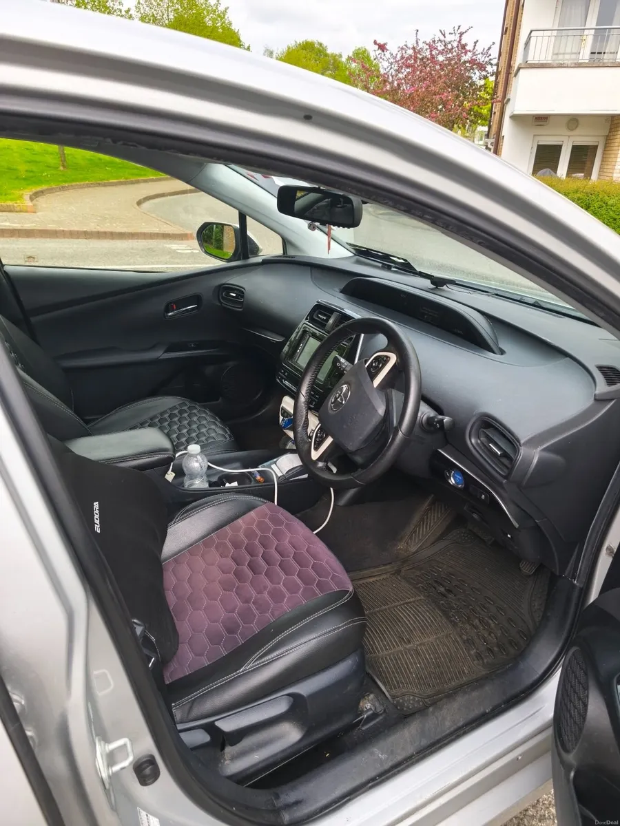 Toyota Prius 2016 - Image 4