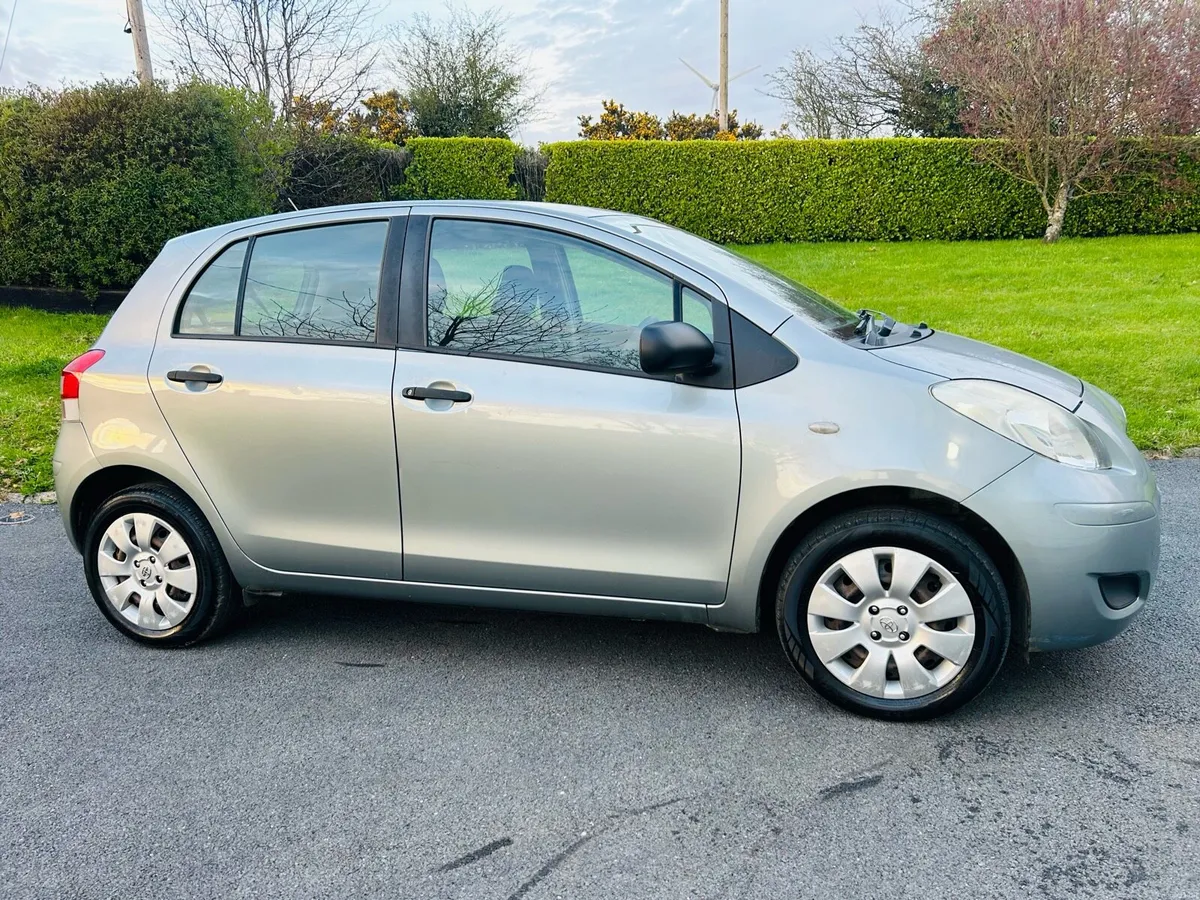Toyota Yaris 1.0 litre Vvti 2011 NCT 05/27 - Image 2