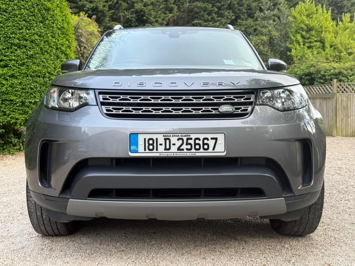 Land Rover Discovery 7 Seat 2.0 TD4 SE *Panoramic - Image 3