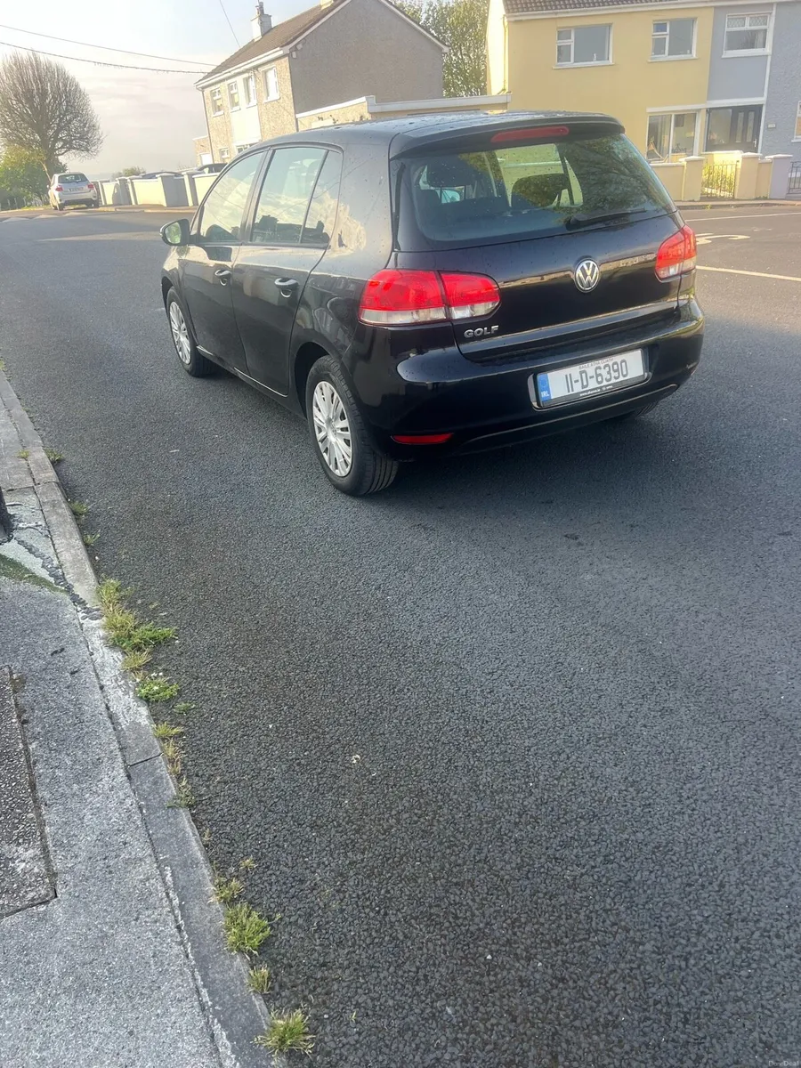 Volswagen Golf 1.2 petrol 2011 - Image 3