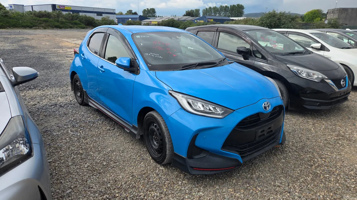 Toyota Yaris Hybrid - Image 1
