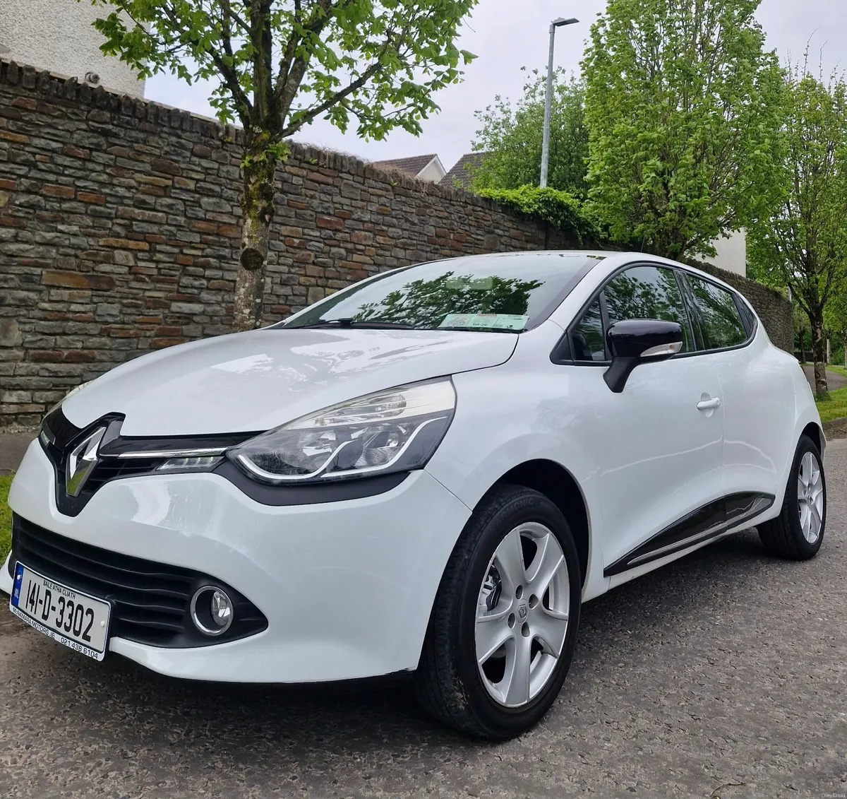 141 Renault Clio 1.1 Petrol, 91k Miles - Image 1