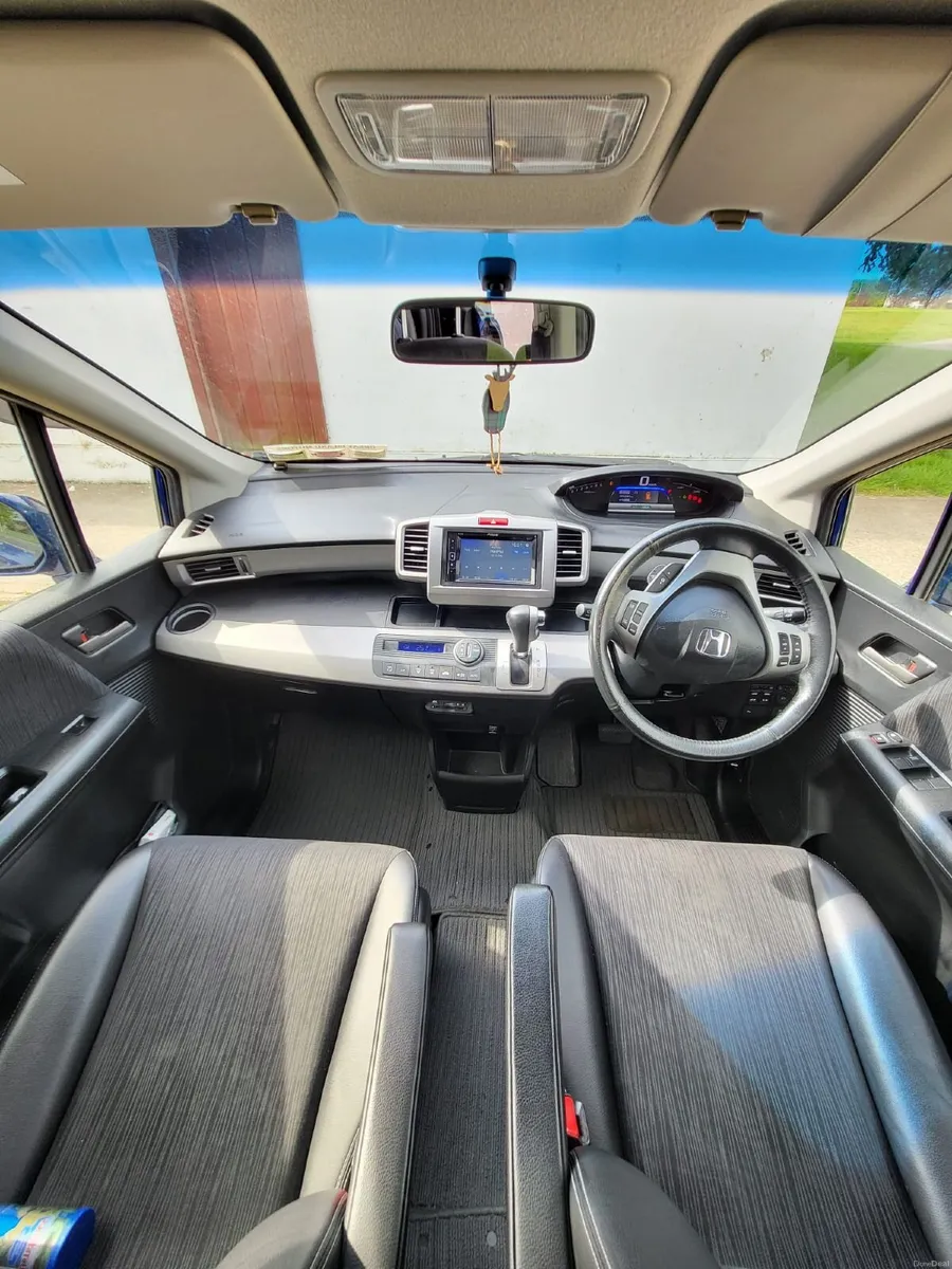 Honda Freed 2015 Petrol Hybrid 1.5 - Image 3