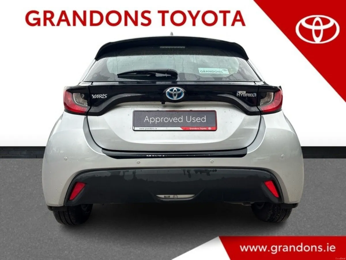 Toyota Yaris HYBRID LUNA - GRANDONS - Image 4