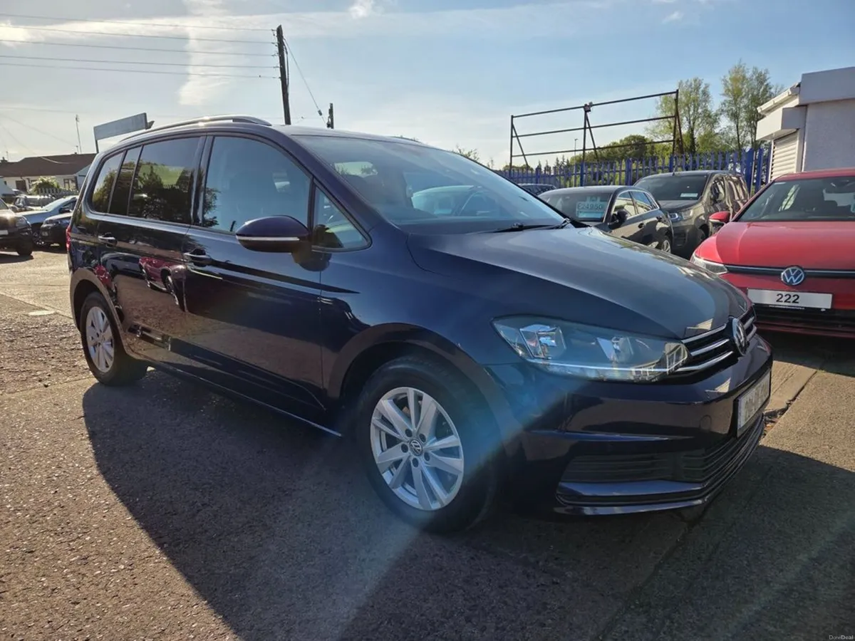 Volkswagen Touran 2.0tdi SE 115PS 7ST 5DR Auto - Image 2