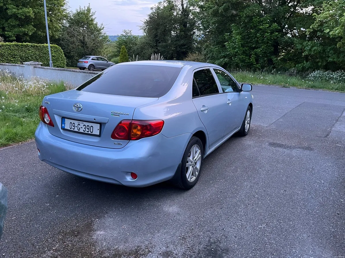 Toyota Corolla 1.4 D4D 2009 - Image 3