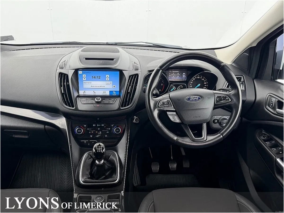 Ford Kuga 1.5TDCi 120PS FWD Titanium - Image 4