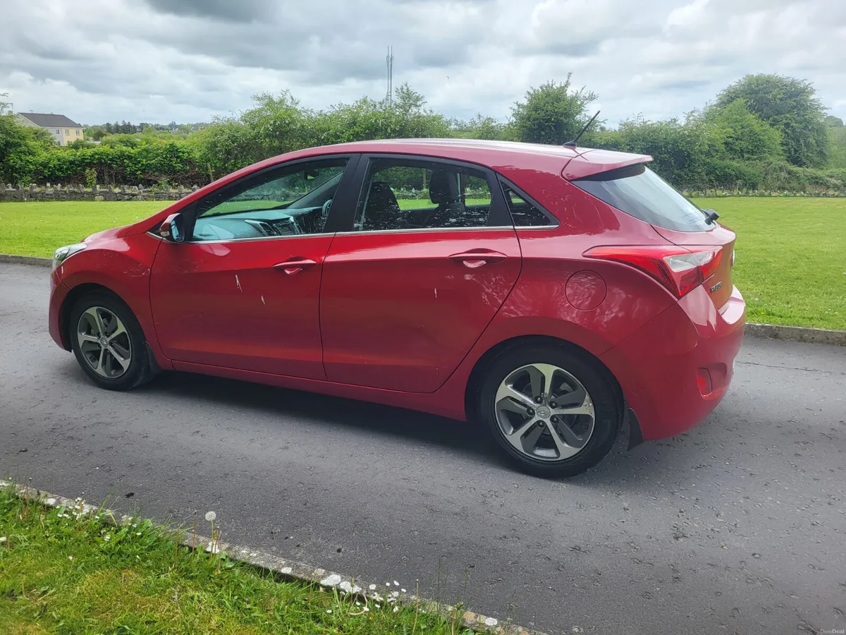 Hyundai i30   1.6 Diesel   Mint condition - Image 4