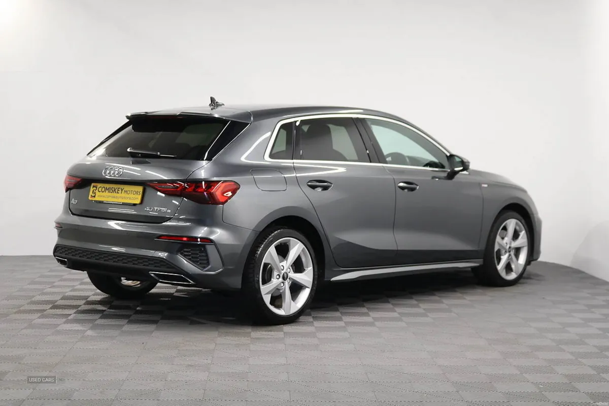 Audi A3 TFSIe S line - Image 6