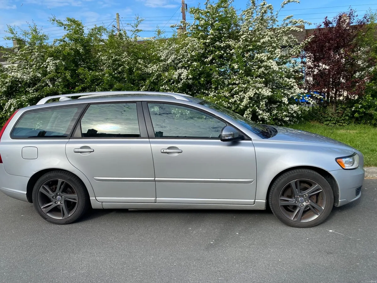 Volvo V50 2012 - Image 4