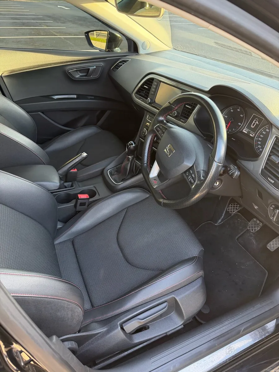 Seat Leon FR 2.0 Diesel - Image 6