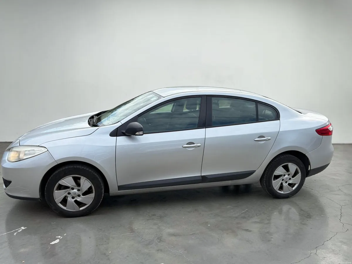 2012 RENAULT FLUENCE DIESEL MANUAL - Image 4