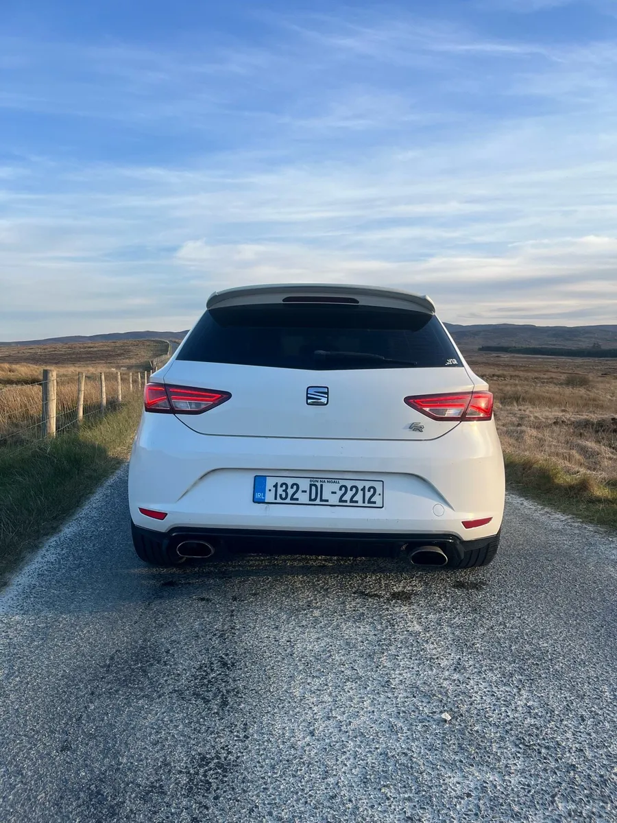 Seat Leon 1.6tdi 2013 - Image 2