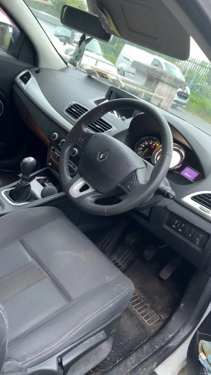 2011 Renault Megane - Image 3