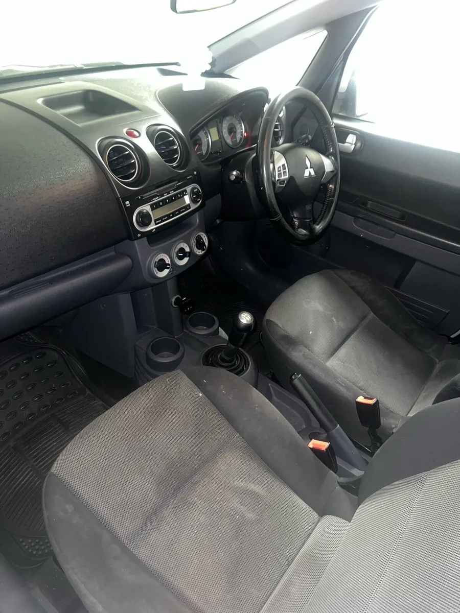 Mitsubishi colt 1.1 nct 11/26 - Image 4
