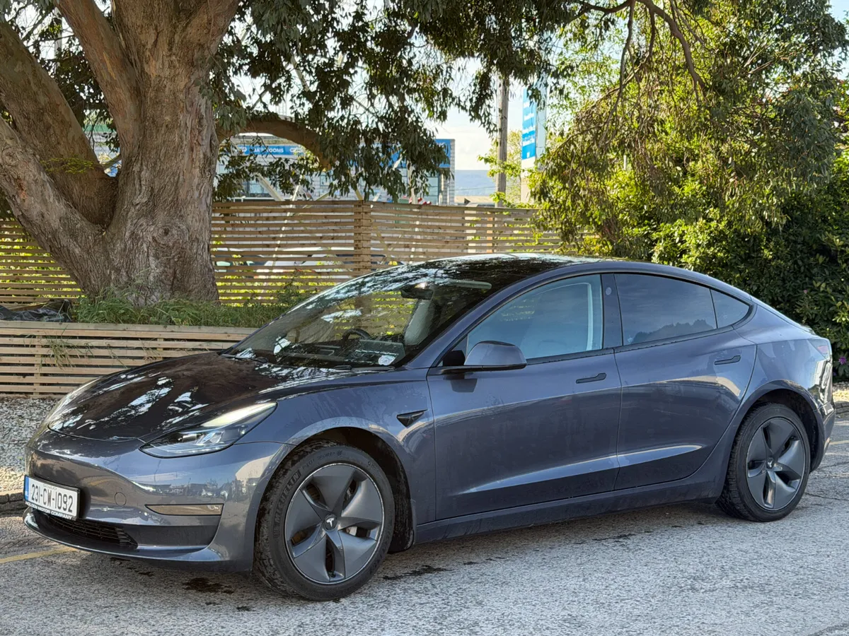 2023 Tesla Model 3..PAN ROOF.LONG RANGE.DUAL MOTOR - Image 3
