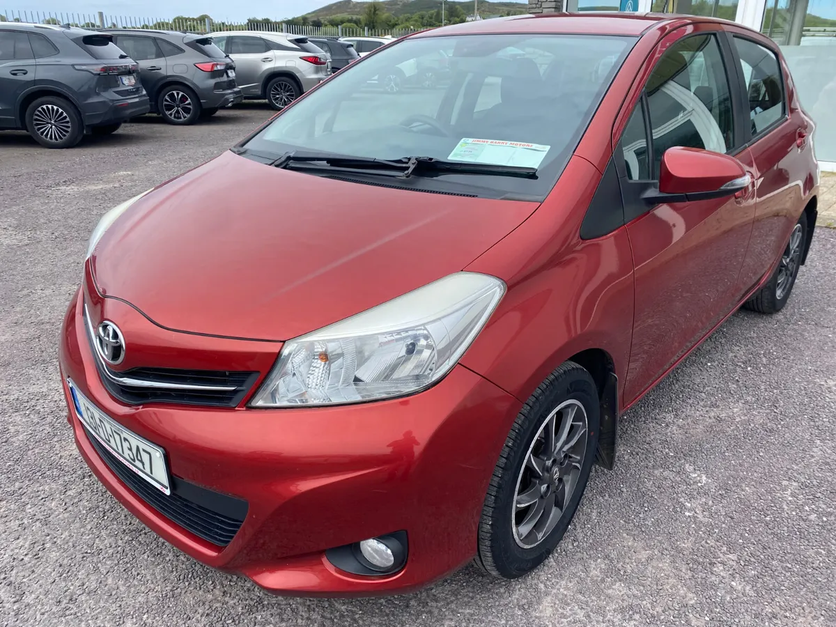 2013 Toyota Yaris 1.0 SPORT 4DR - Image 3
