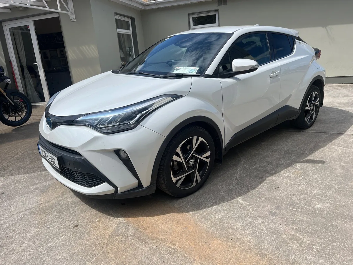 Toyota CHR sport 222 34k km - Image 3