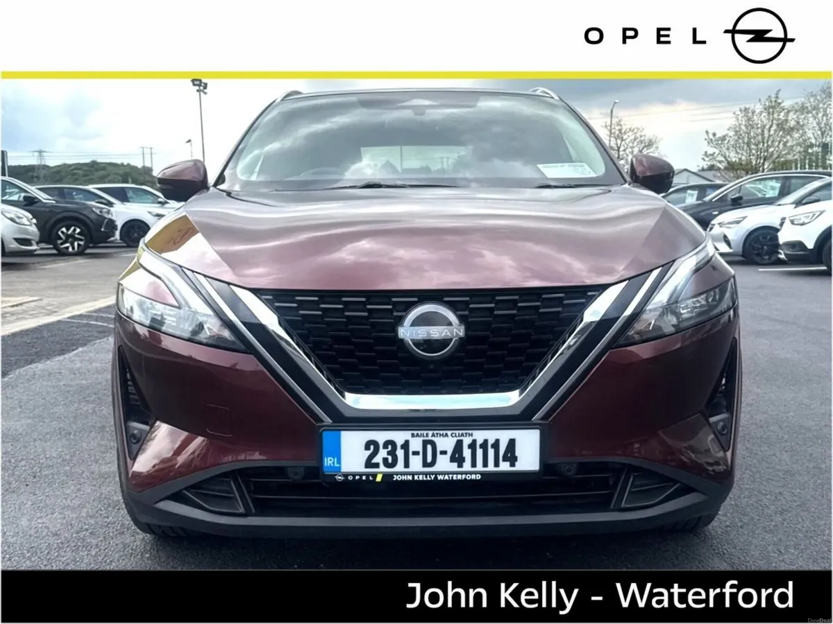 Nissan Qashqai 1.3 PET MILD HYBRID SV PREMIUM - Image 2