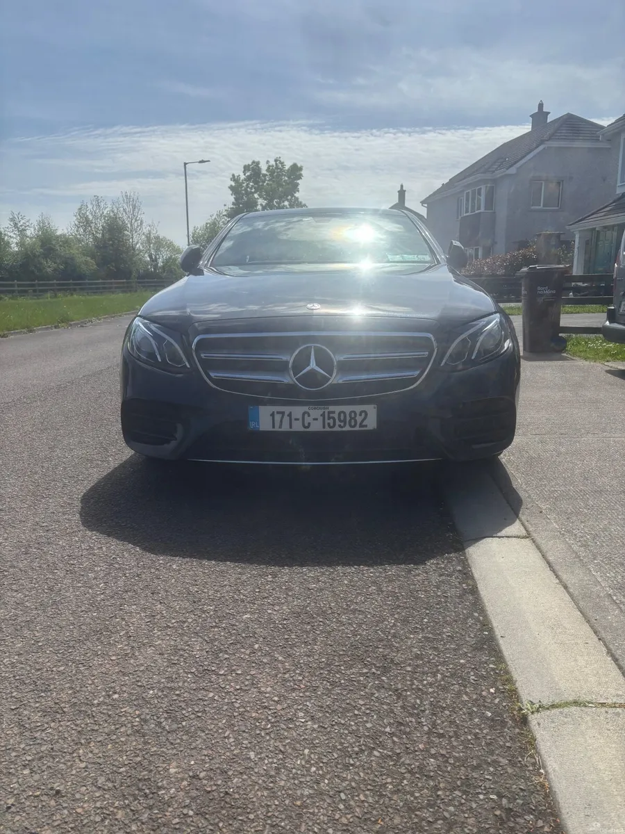 Mercedes-Benz E-Class 2017 - Image 2