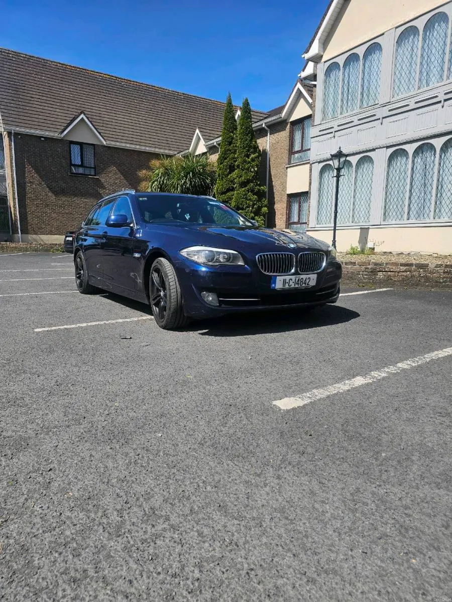 BMW 520d - Image 1
