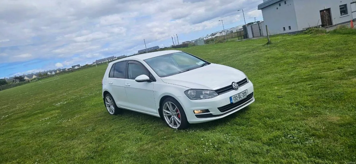 2013 Volkswagen Golf - Image 5